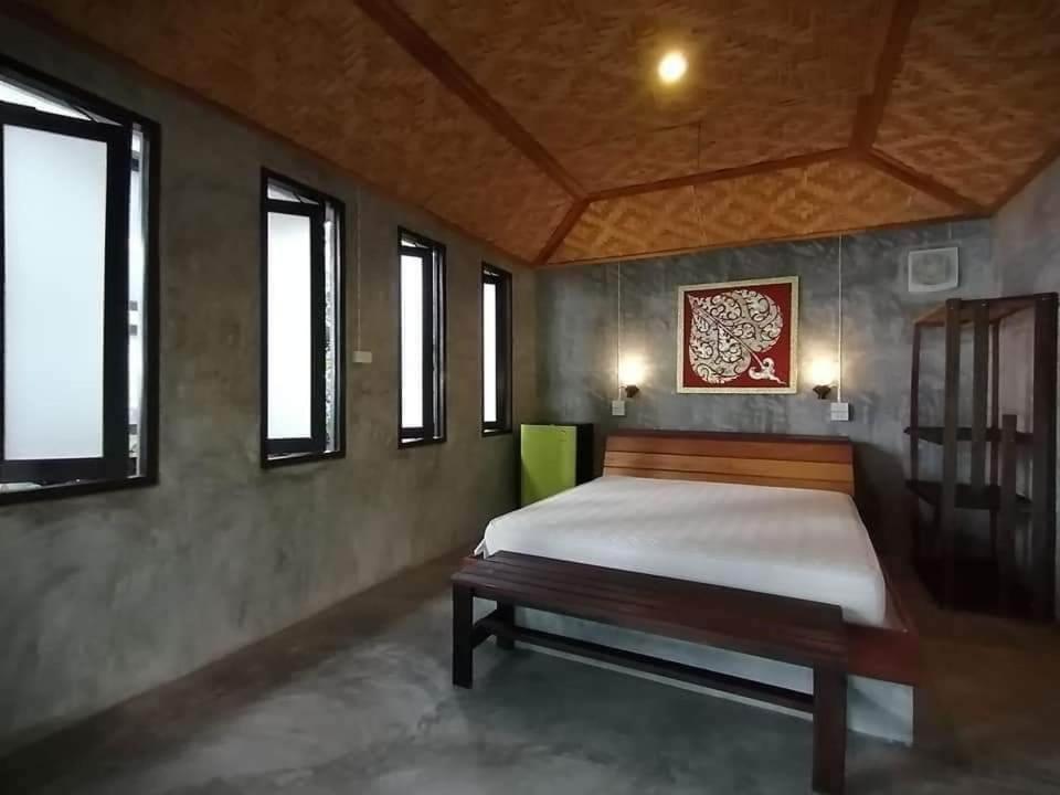 Chabalay Resort Koh Tao Room photo